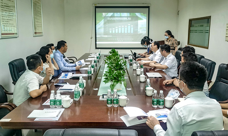 龙岗区委常委、组织部部长王清科一行调研走访hahabet科技
